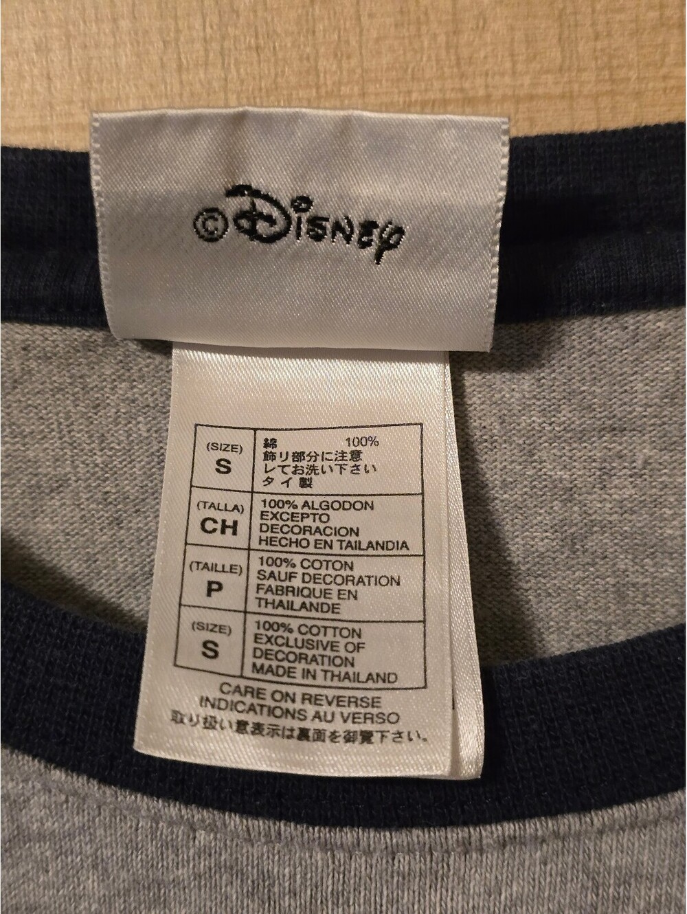 Vintage Walt Disney World Mickey Mouse Raglan Shirt Embroidered Y2K Gray Small - Picture 4 of 5
